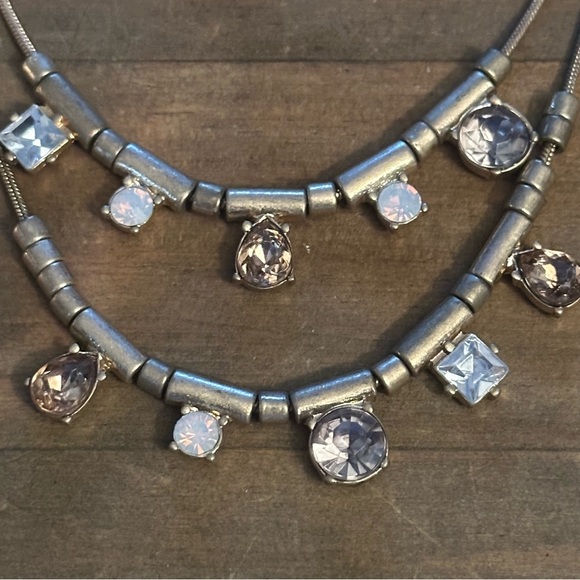 Vintage Loft gold tone layered opal and rhinestone necklace - Picture 3 of 5